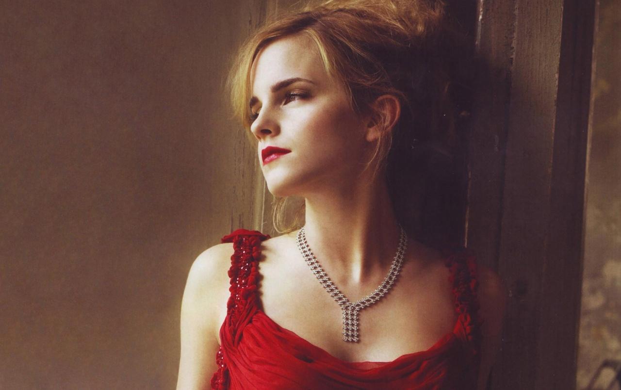 Emma Watson Red Dress wallpaper. Emma Watson Red Dress