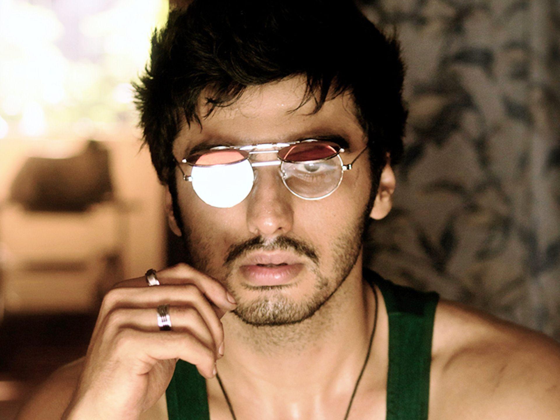 Facebook Covers For Arjun Kapoor • PoPoPics.com