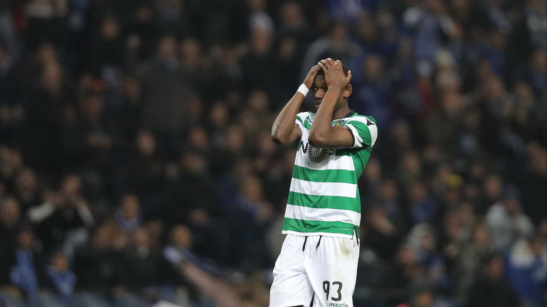 Rafael Leão poderá ser o próximo a avançar para rescisão por justa causa