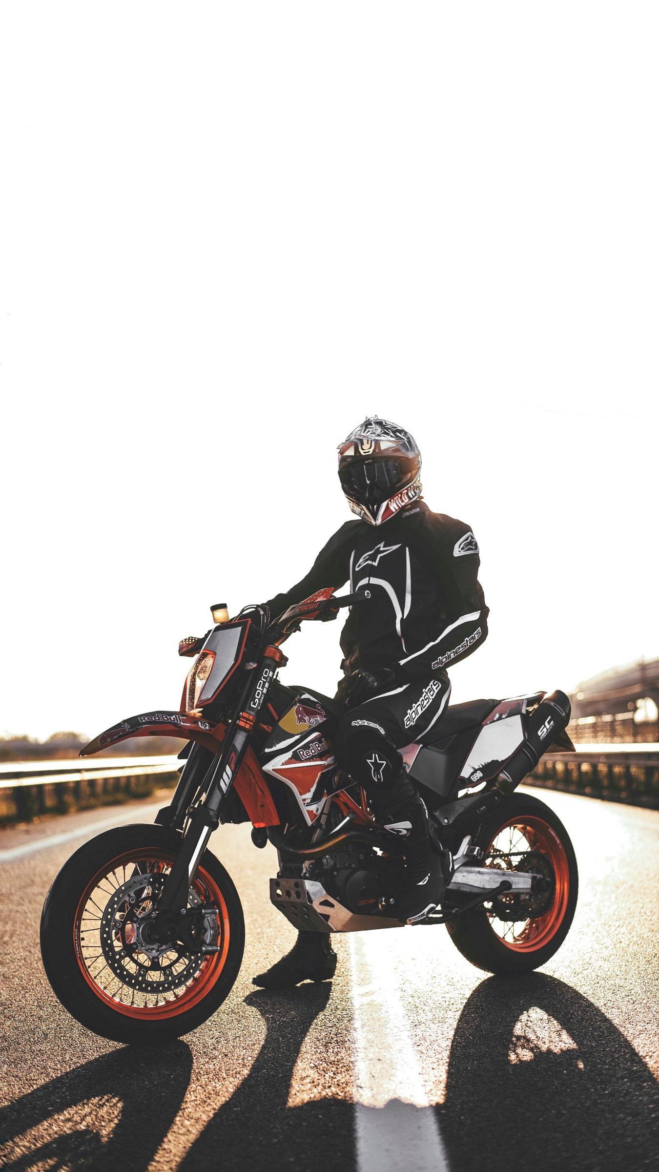 Download wallpaper 1350x2400 motorcyclist, motorcycle, helmet iphone