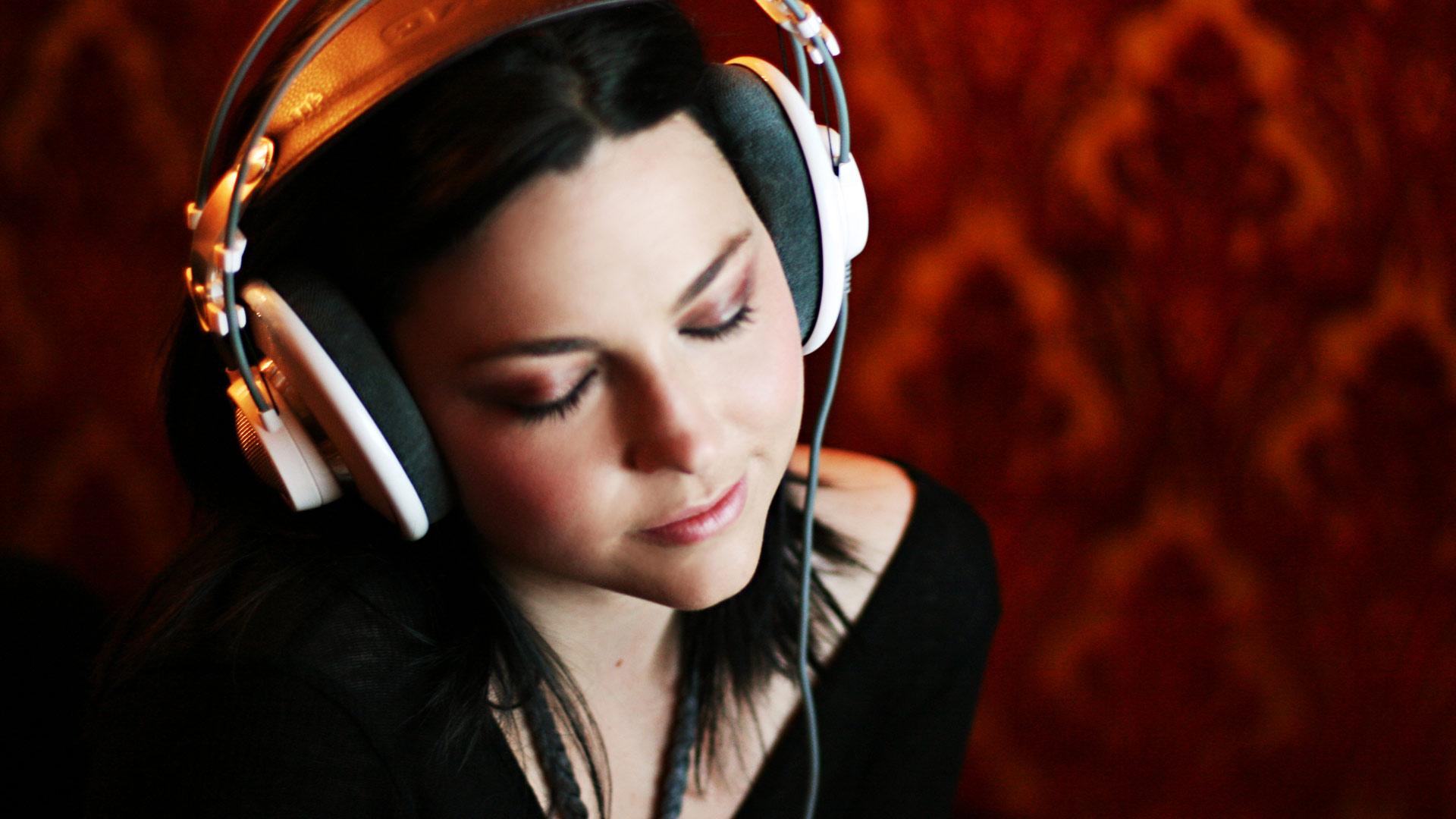 Amy Lee Wallpaper , 0.24 Mb