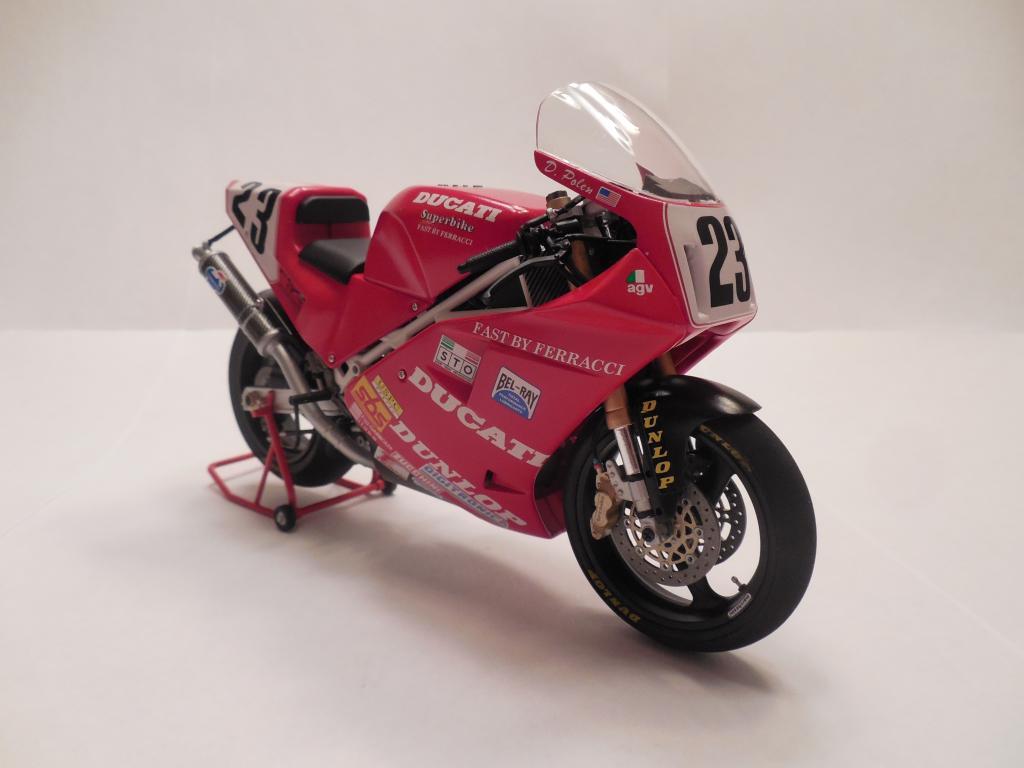 Ducati 888 Superbike Modeler magazine