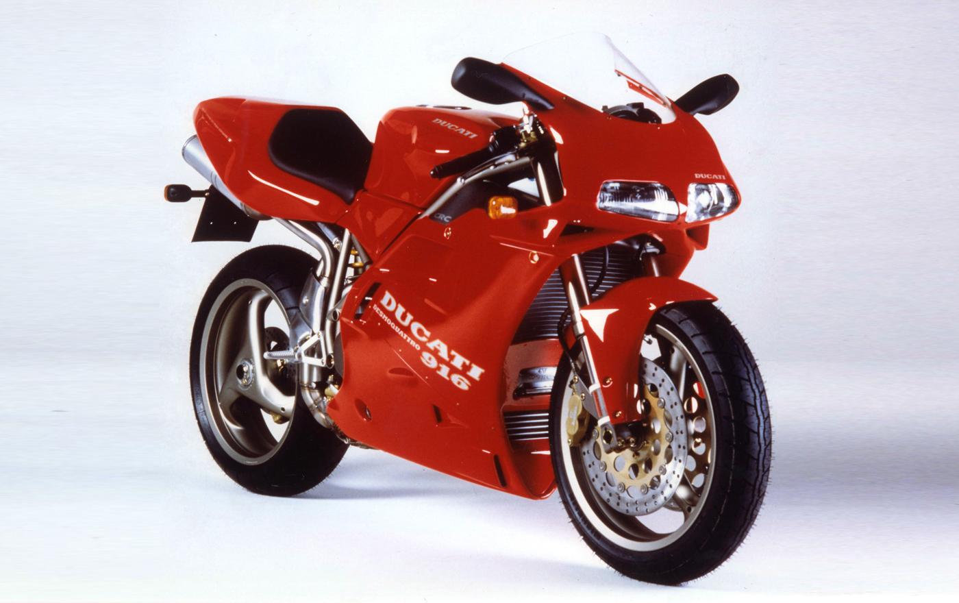 Ducati 916: the most beautiful superbike story