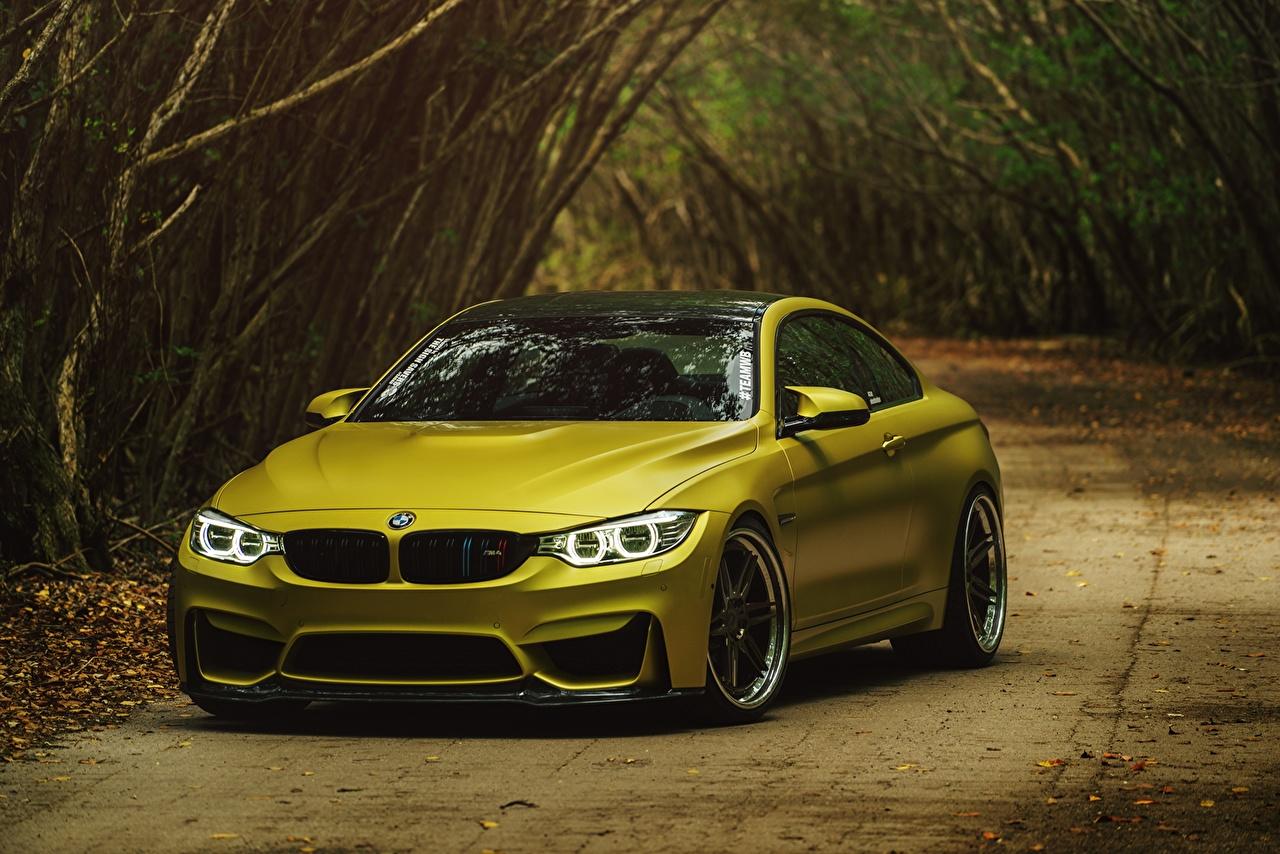 Wallpaper BMW Gold M4 Coupe Austin Cars Front