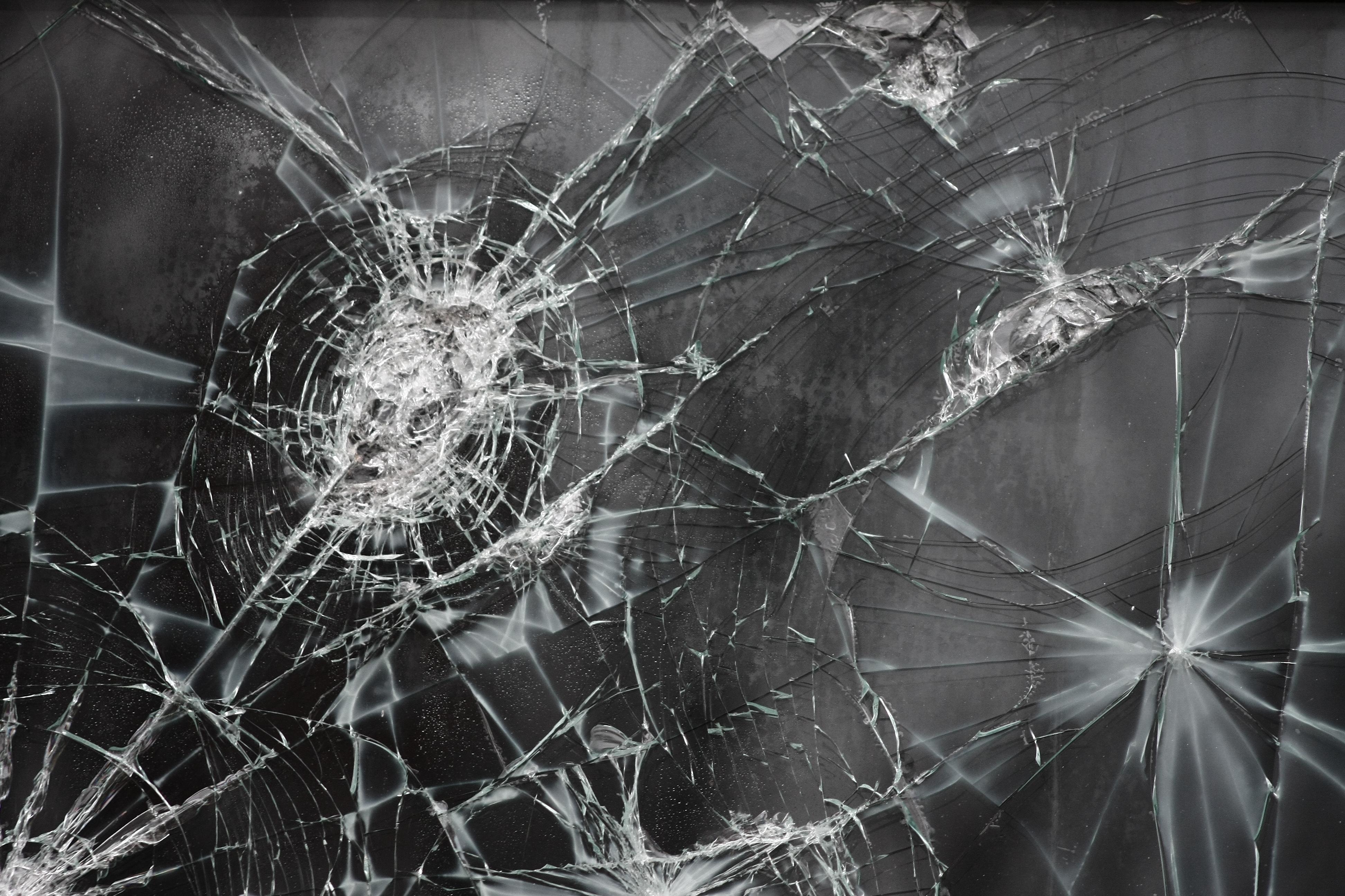 Wallpaper, broken glass, cracks, texture 3888x2592