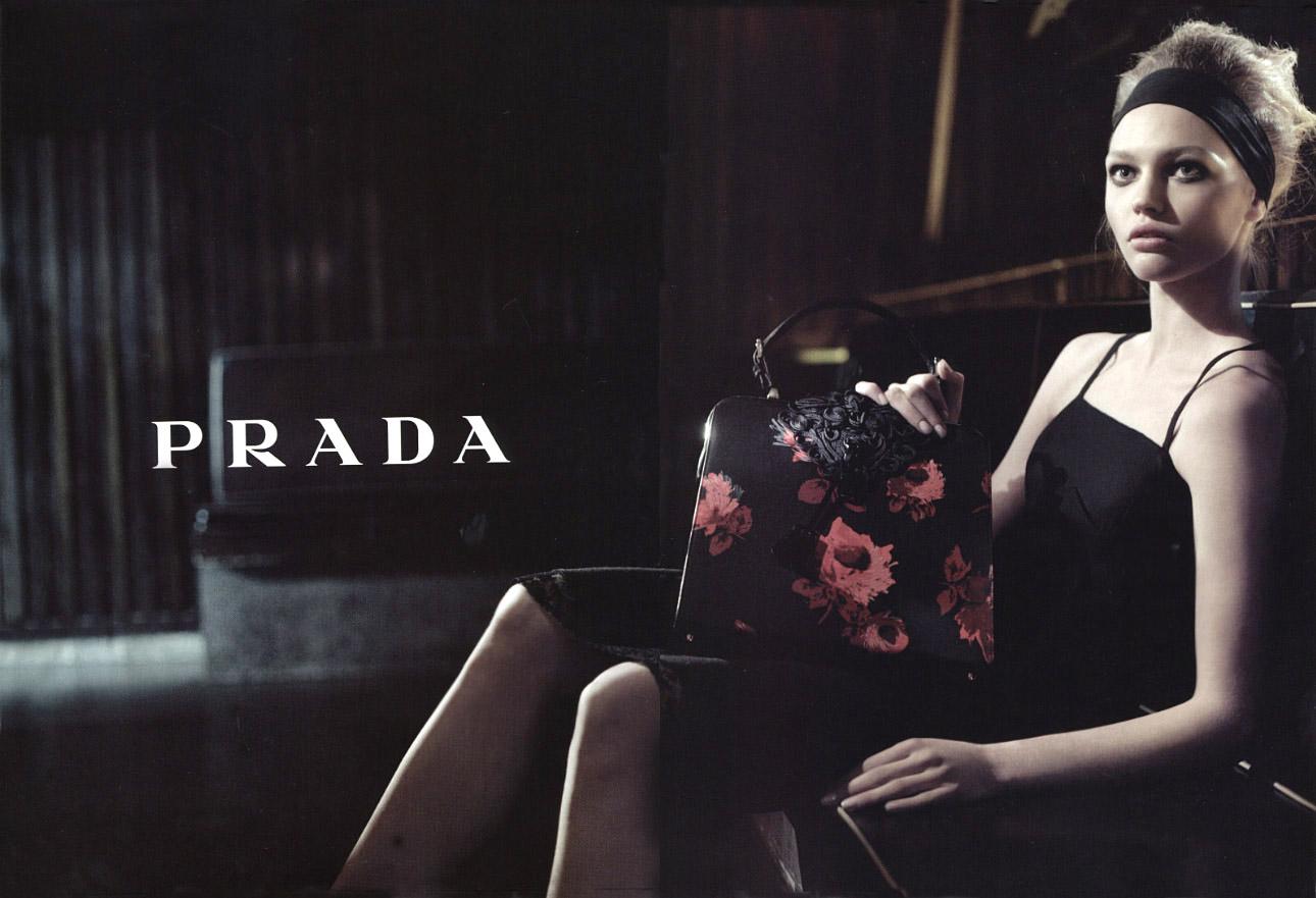 Fashion Wallpaper Prada