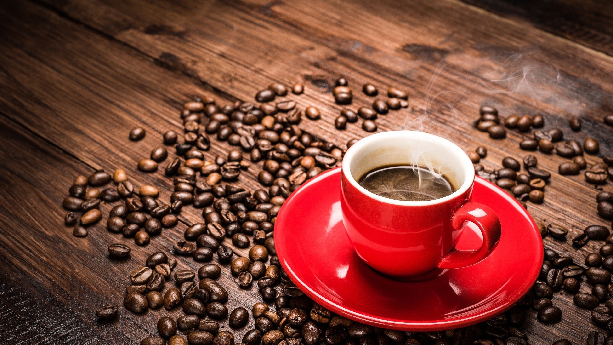 Red Coffee Cup and Coffee Beans desktop PC and Mac wallpaper