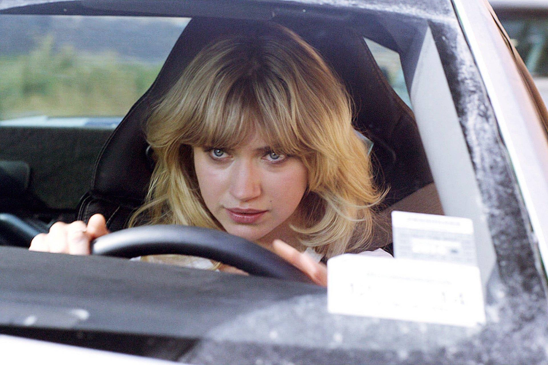 Imogen Poots In The Car Wallpaper
