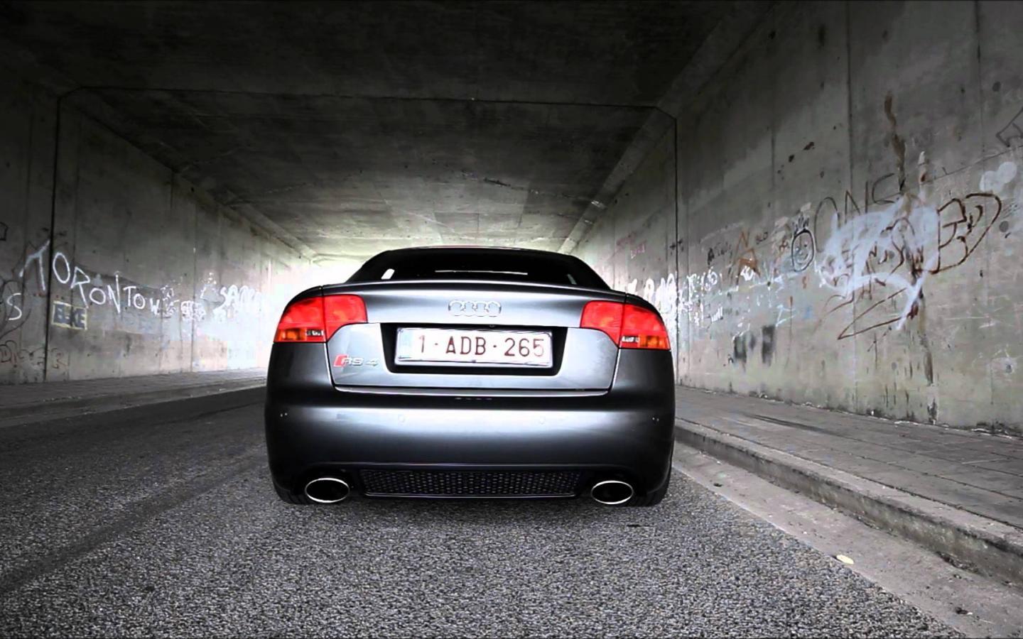 Audi RS4 Wallpaper HD 2 X 1080