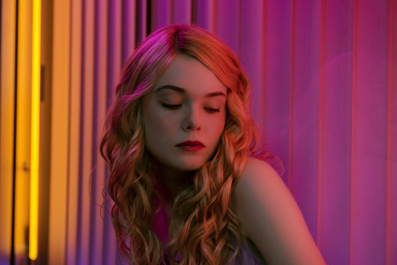 elle fanning wallpaper and background