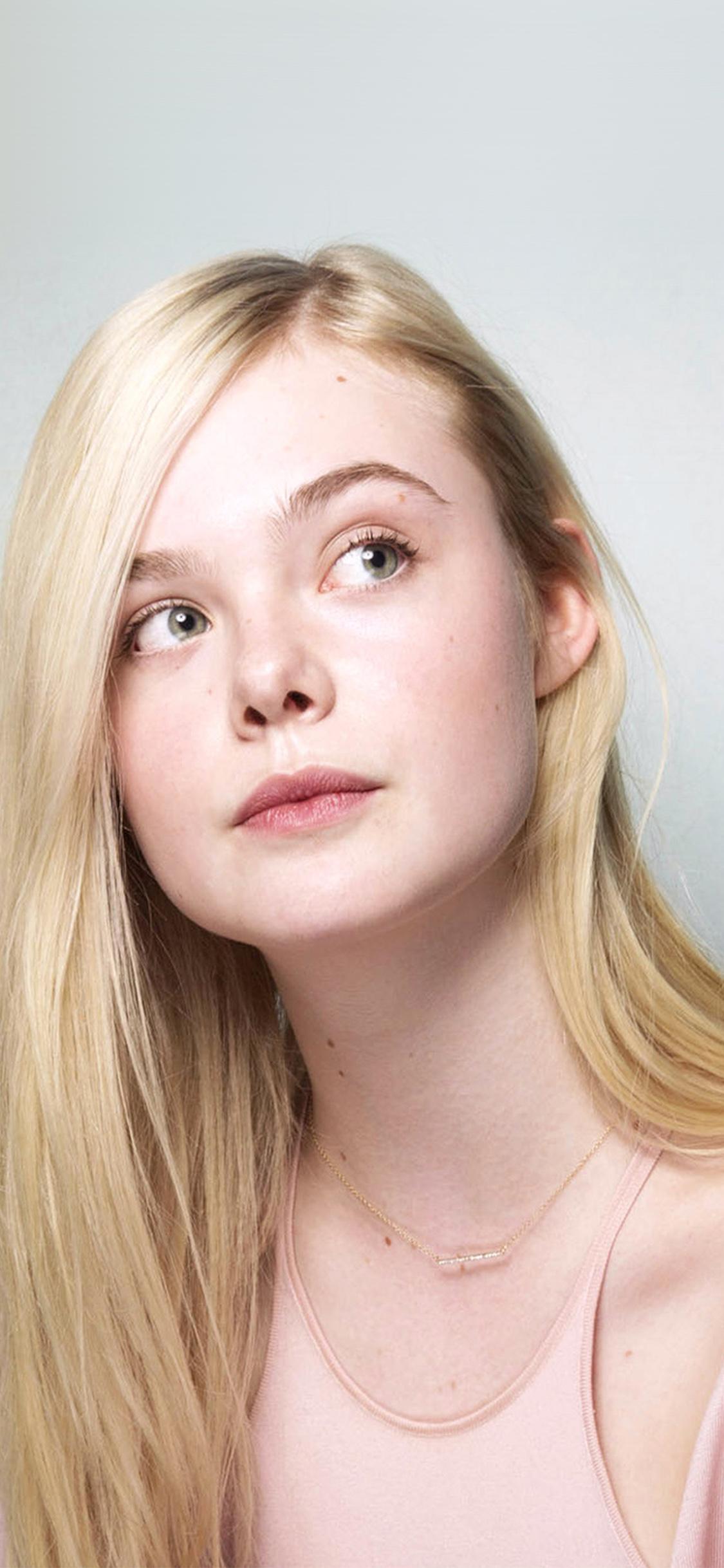 Elle Fanning Wallpapers - Wallpaper Cave