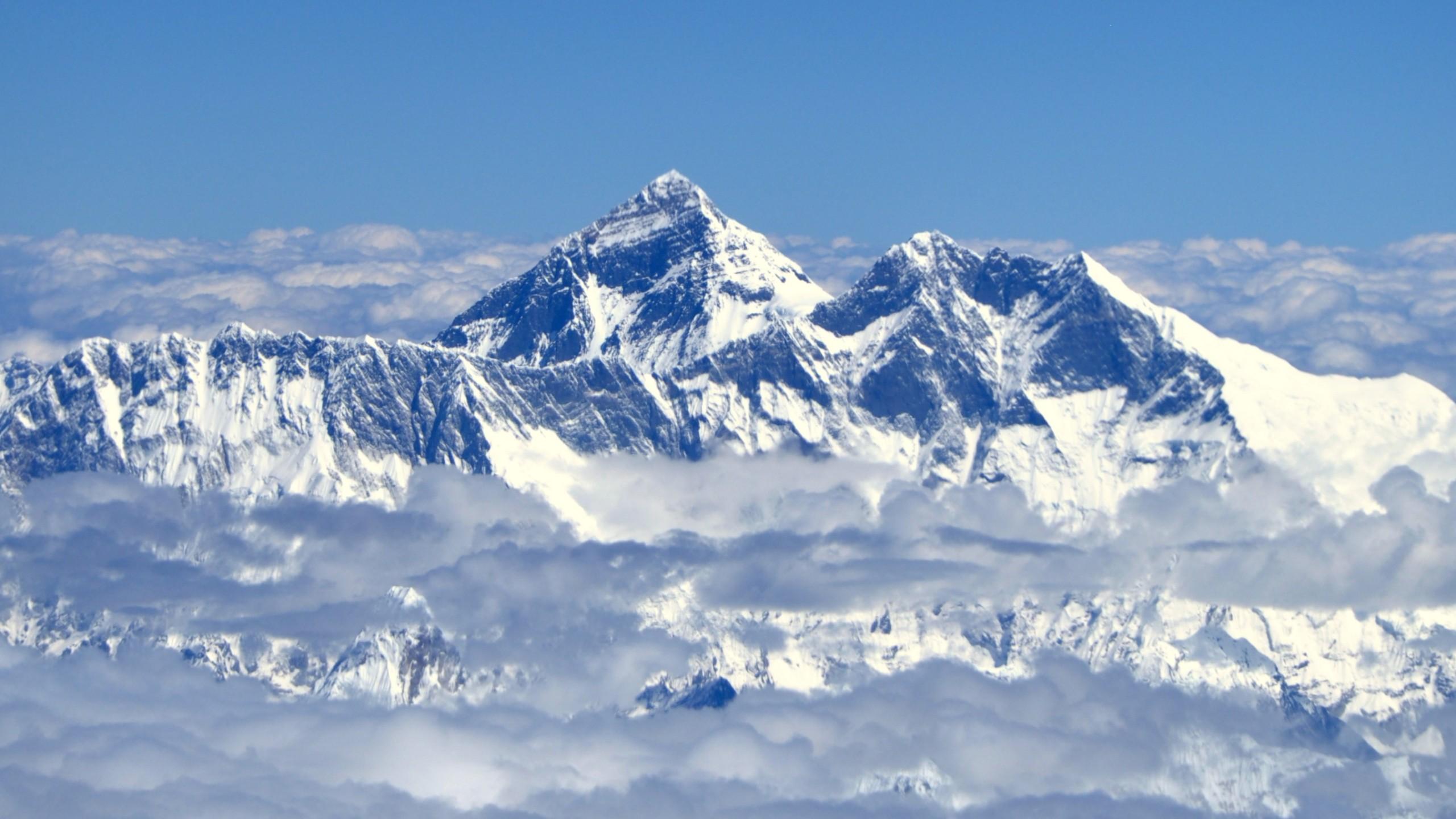 Everest Wallpaper 04132