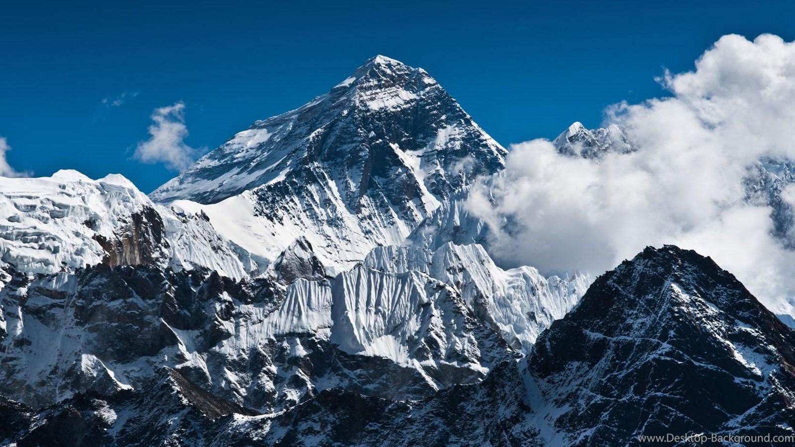 Mount Everest 3 HD Wallpaper Desktop Background