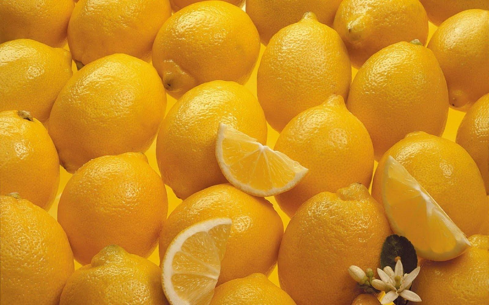 Wallpaper: Fresh Lemon Wallpaper