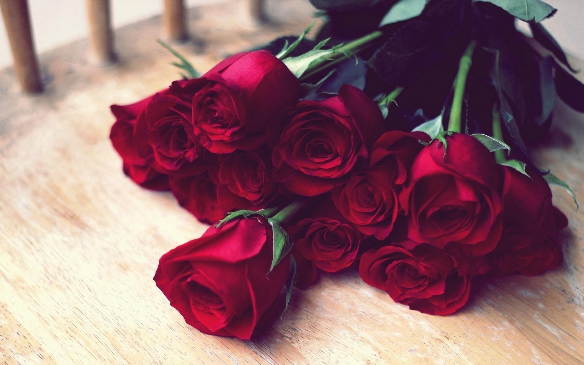 Roses red bouquet flowers wallpaper