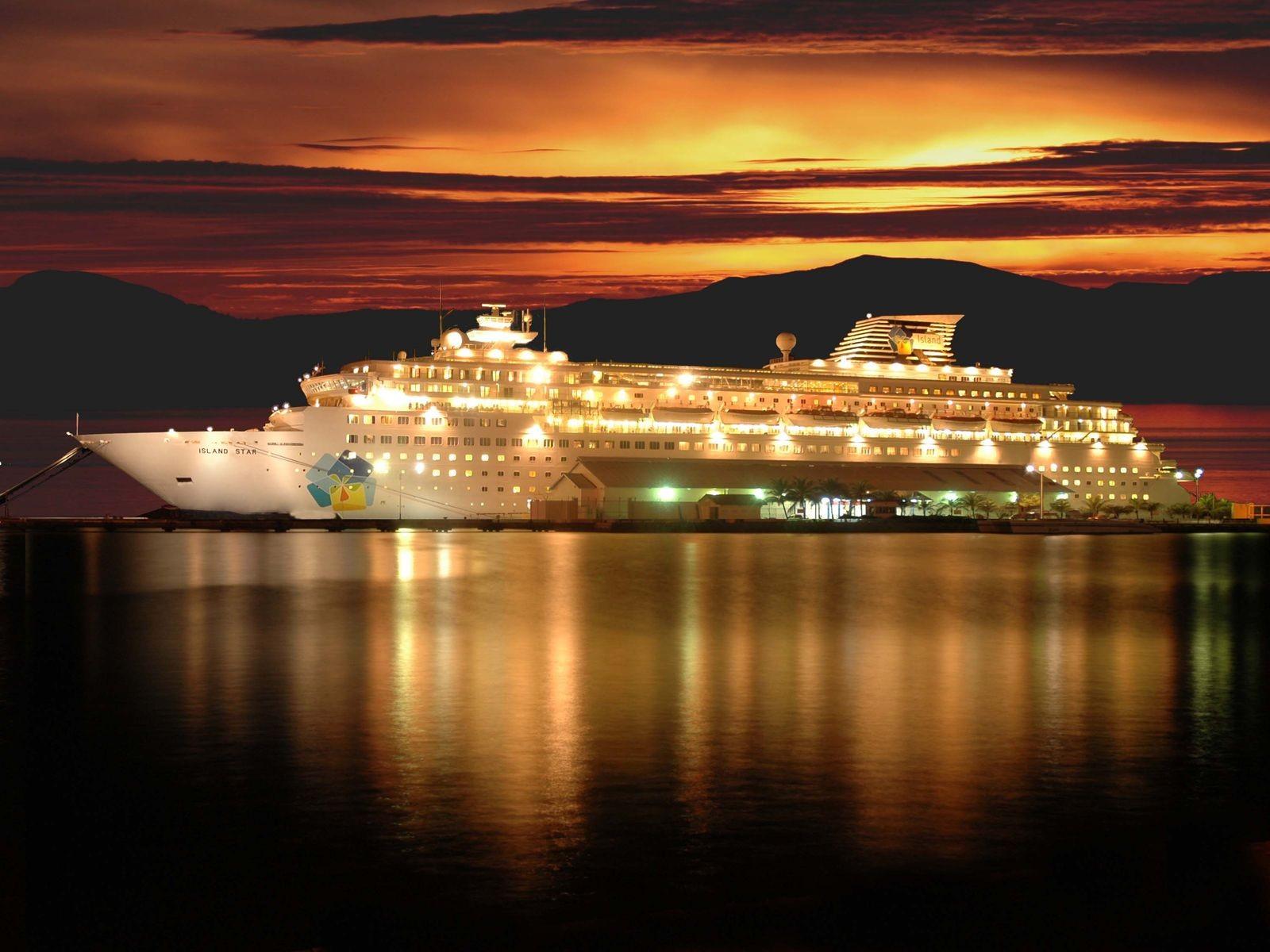cruise ship wallpaper and background