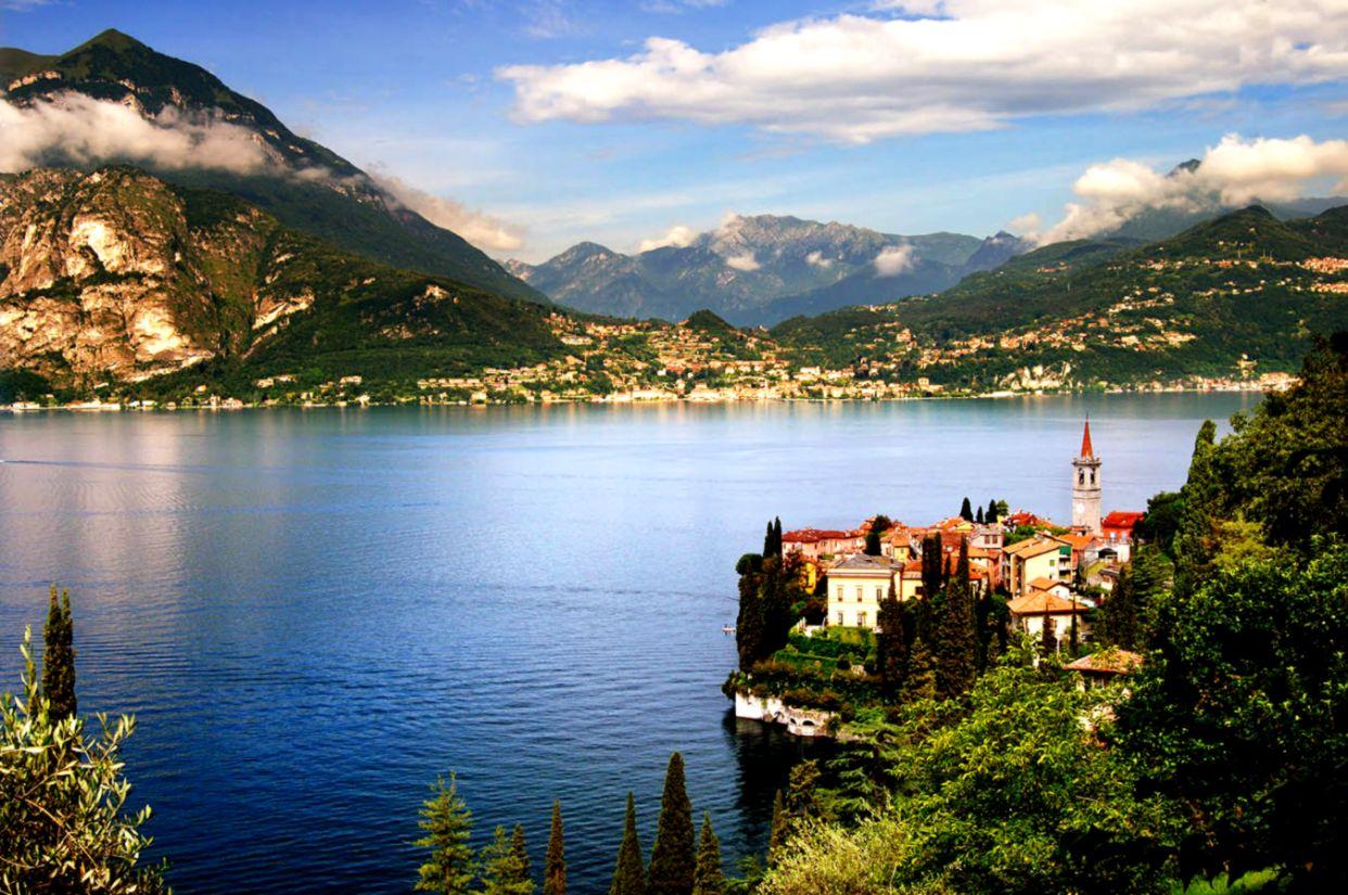Lake Como Wallpaper