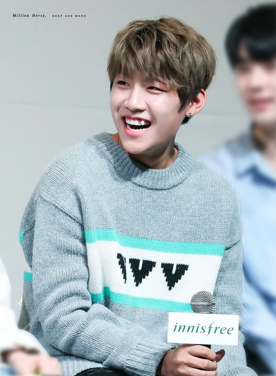 Daily Photo Woojin