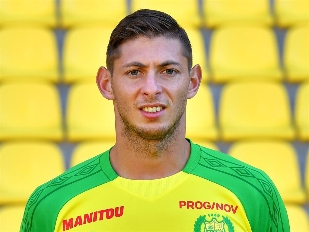 Body recovered from Emiliano Sala plane wreckage. Metro Newspaper UK
