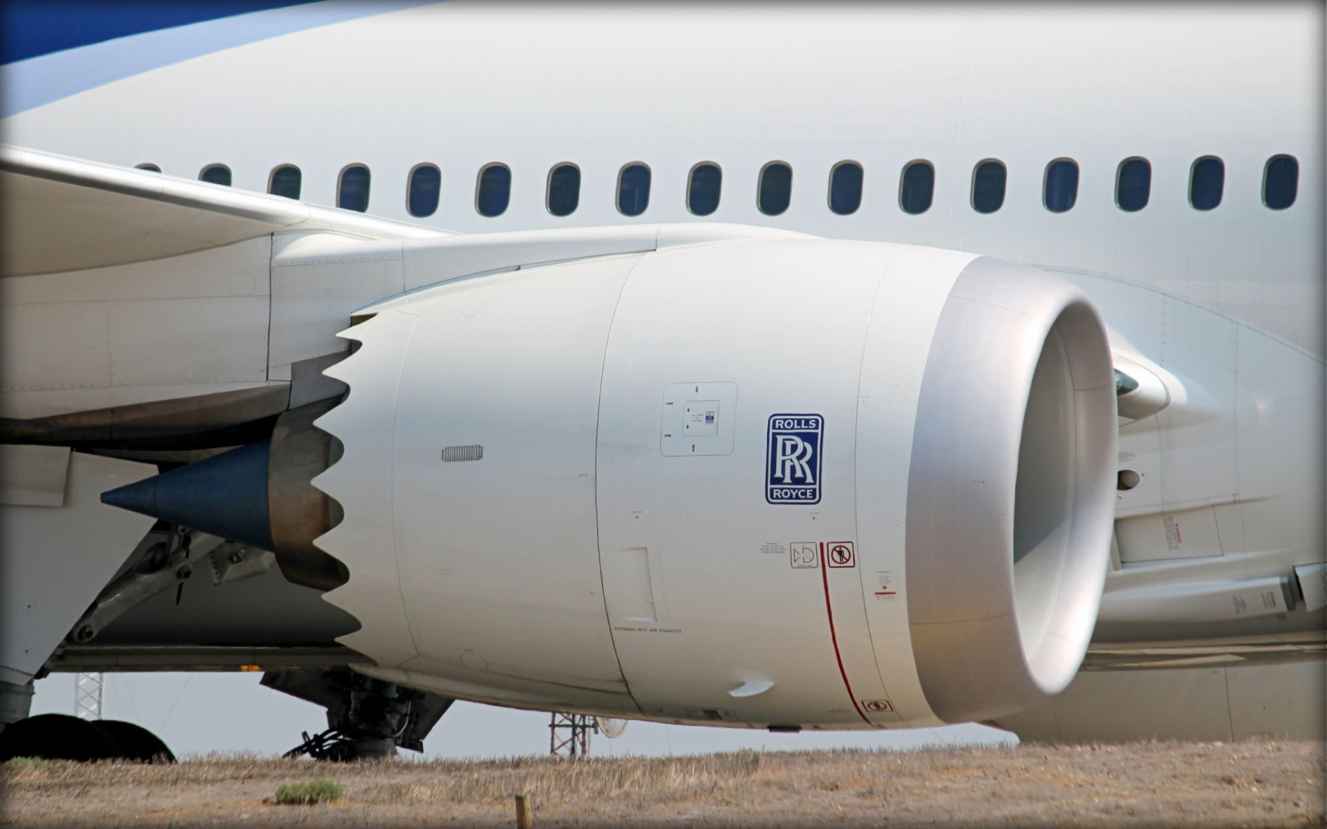 ROLLS ROYCE TRENT 1000 787 HD Wallpaper. Background Image