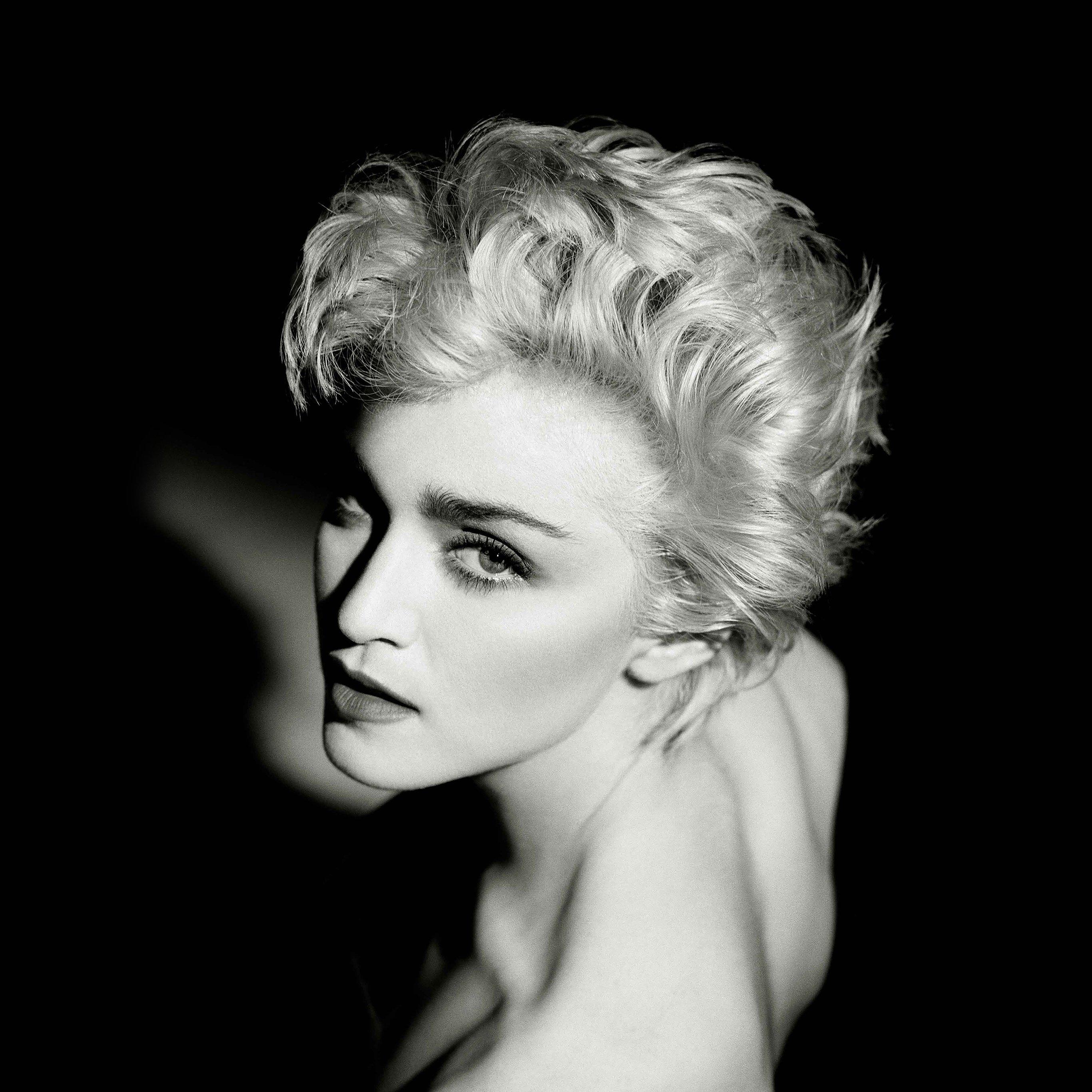 Madonna Dark Music Pop Celebrity
