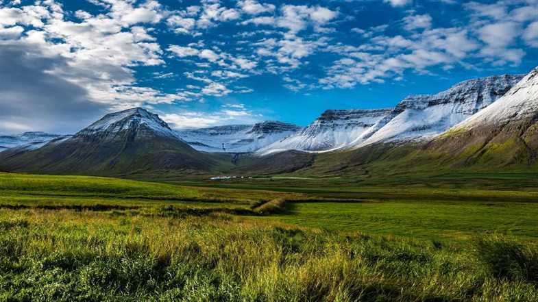Download Iceland Wallpaper on HD Wallpaper Page