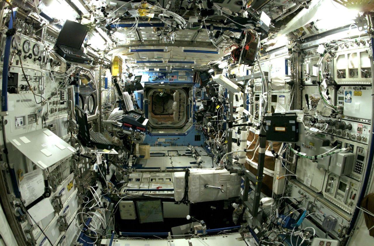 Space Wallpaper: Inside The ISS. Space Habitats