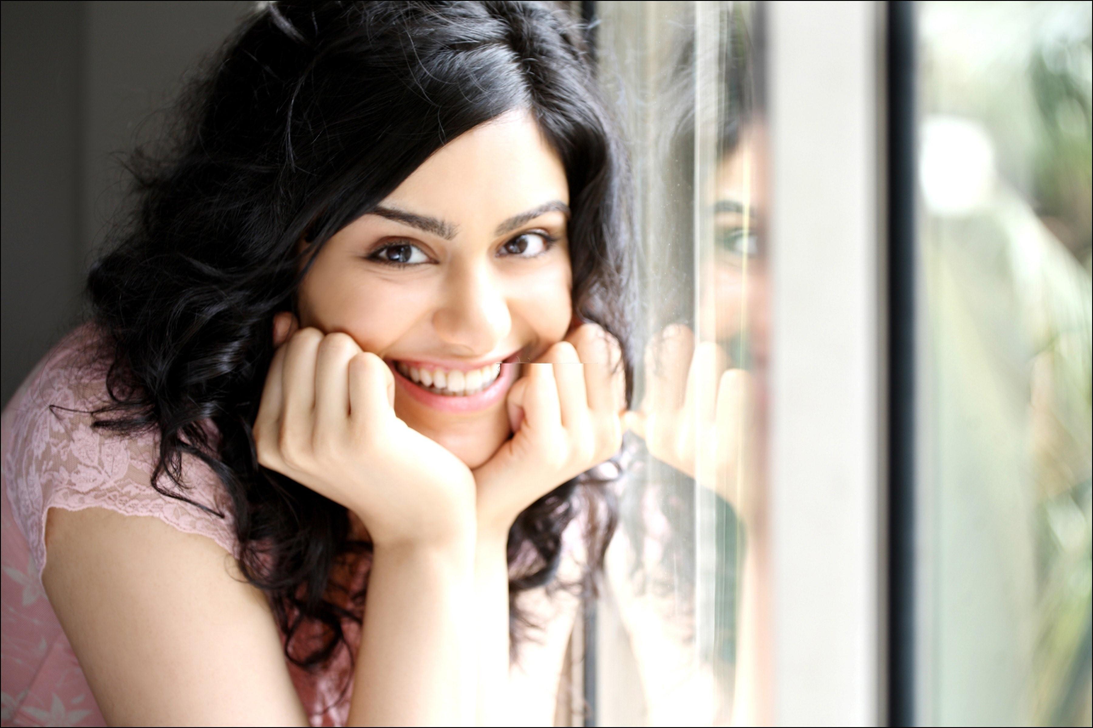 Celebrities Bollywood Actress Adah Sharma wallpaper Desktop, Phone