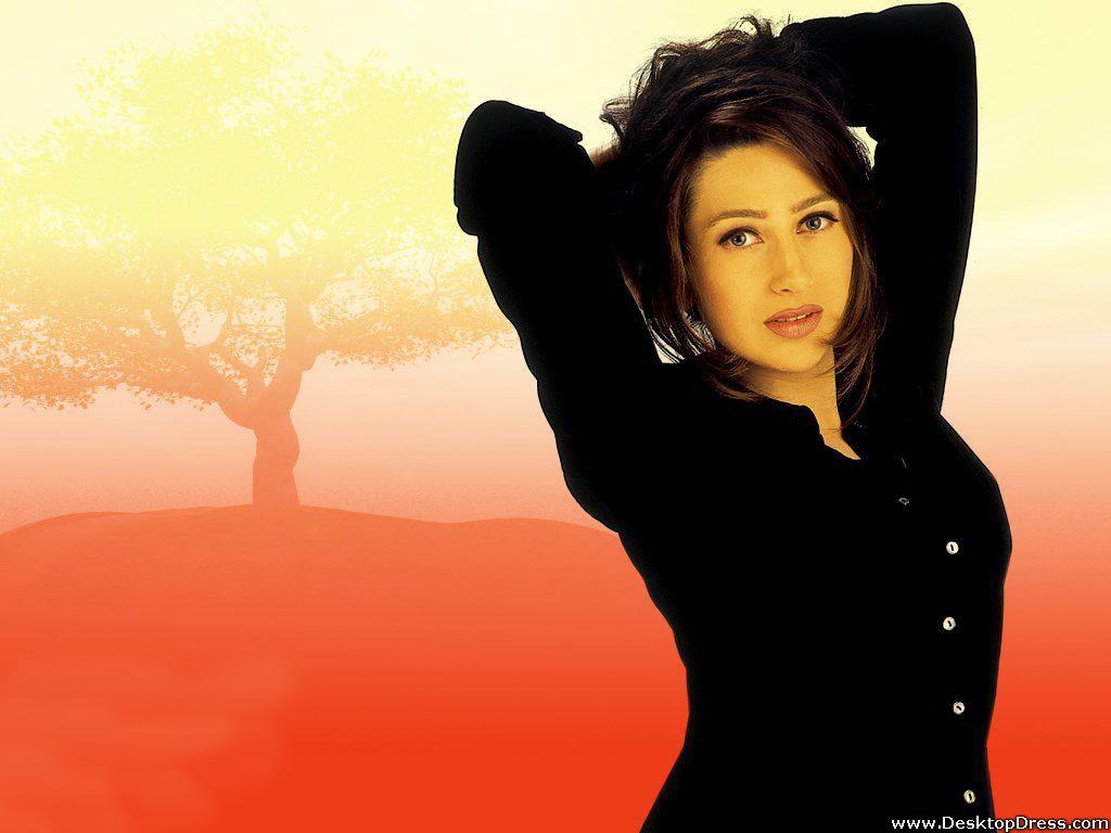 Desktop Wallpaper Karishma Kapoor Background