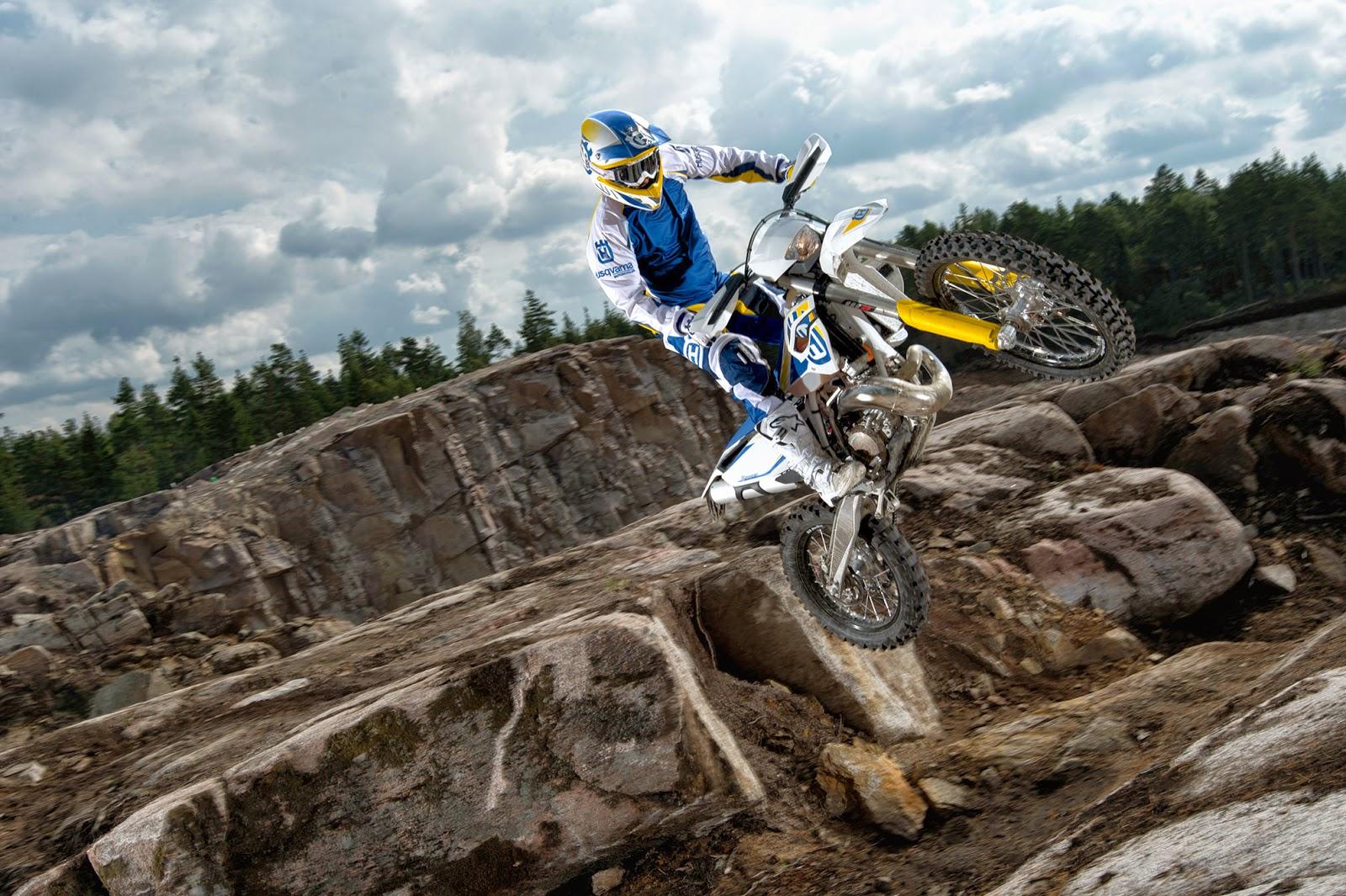 Bike Wallpaper: Husqvarna TE300 Dirt Bikes HD Wallpaper