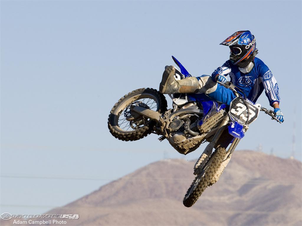 Yamaha Dirt Bike Wallpaper