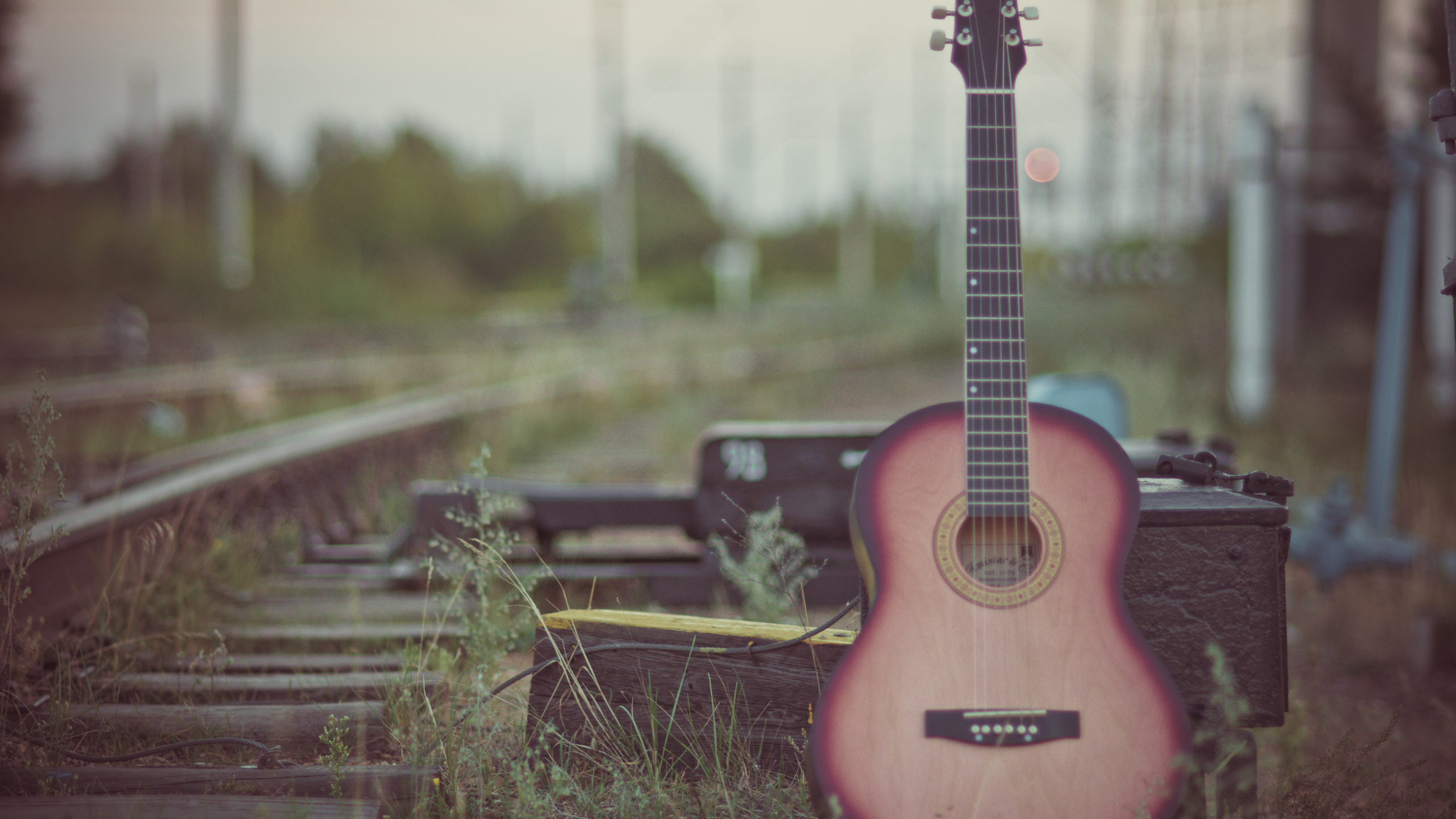 guitar, nature, railway, street, blur desktop wallpaper 5880