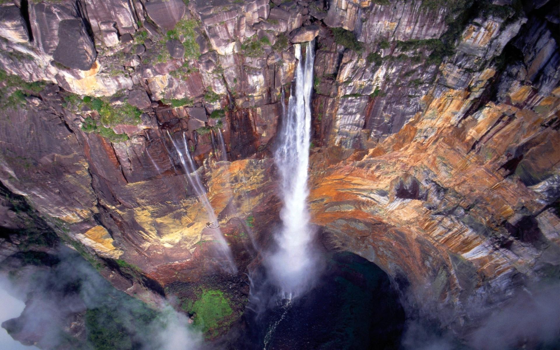 angel falls venezuela waterfall mountain cliff nature mist wallpaper