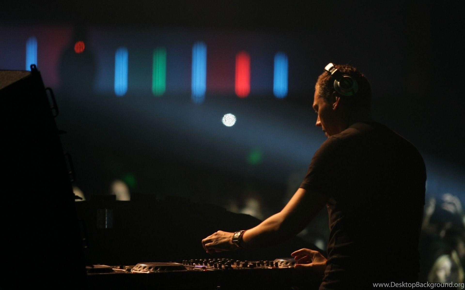 Dj tiesto live Desktop Background