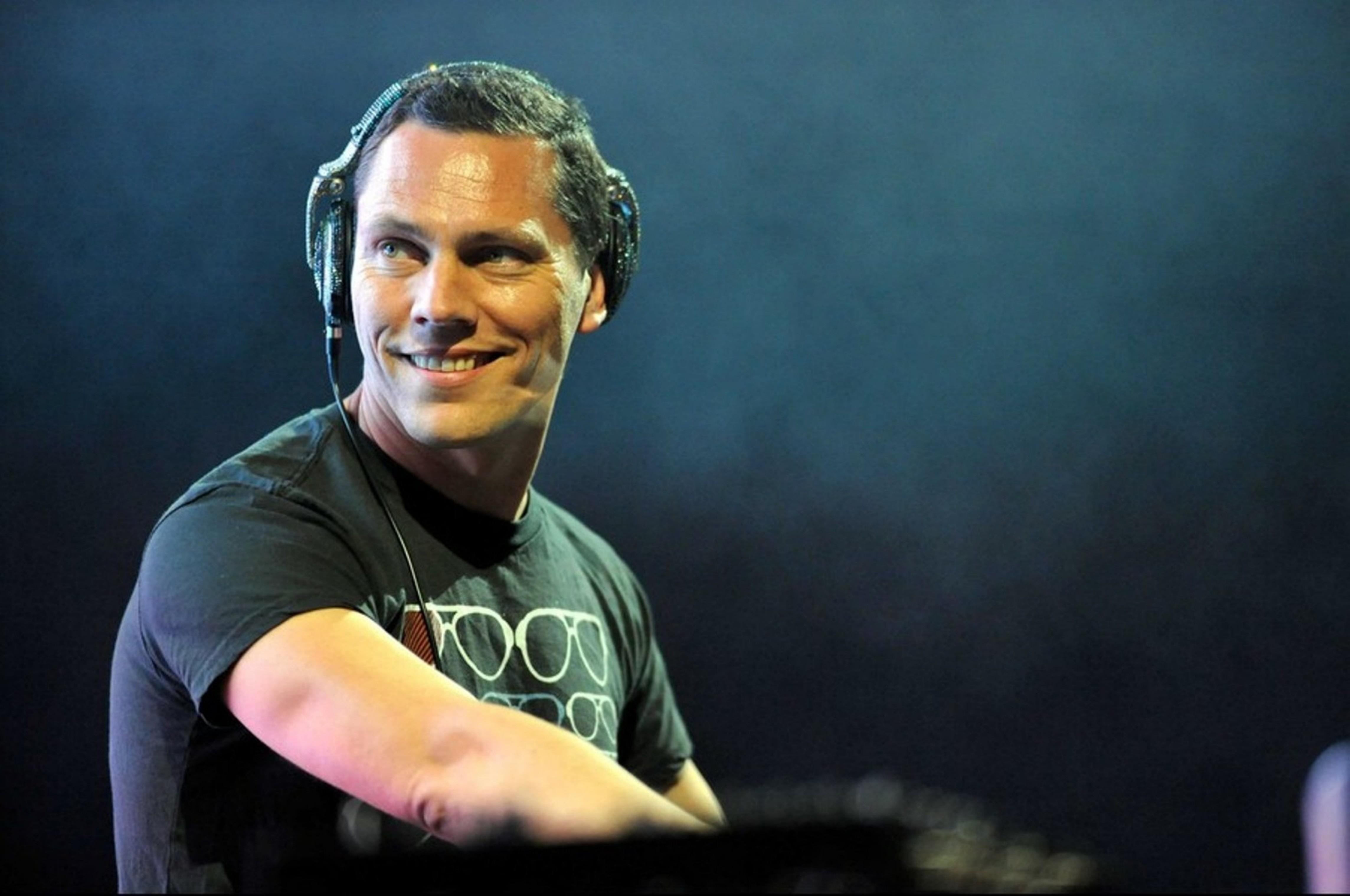 Фото dj tiesto