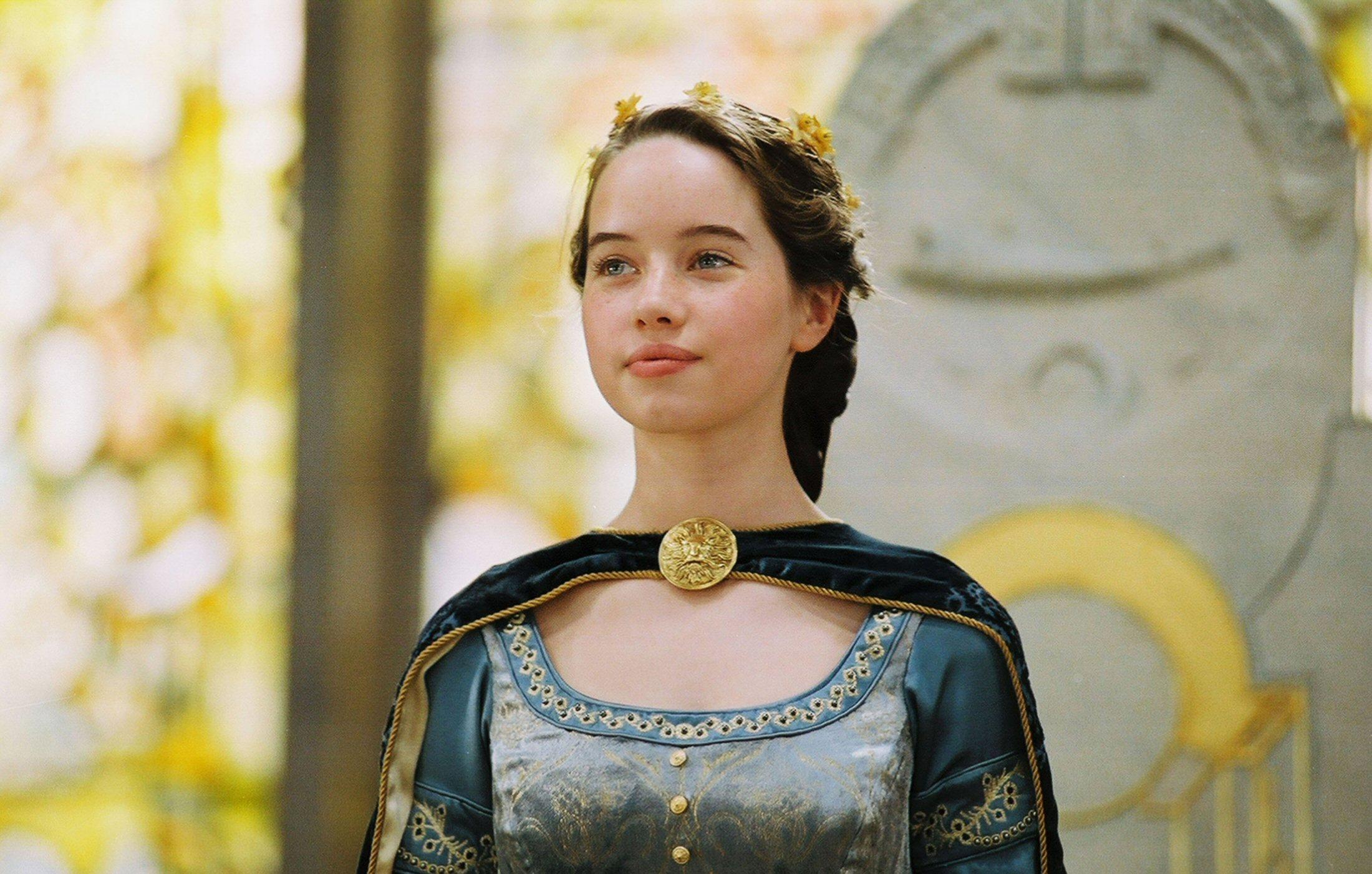 Wallpaper Blink of Anna Popplewell Wallpaper HD for Android