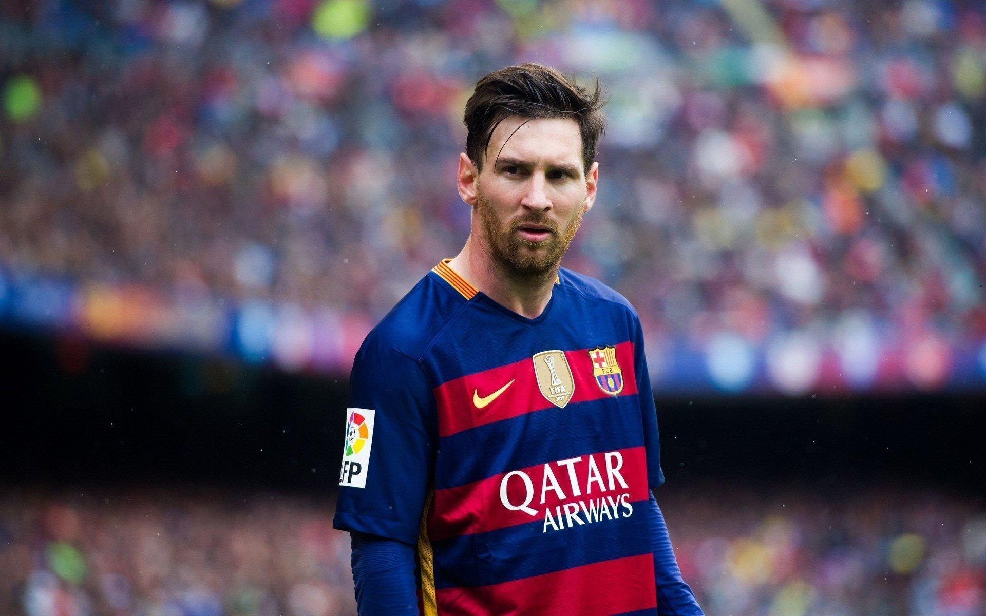 Lionel Messi hot favorite player of football team wallpaper