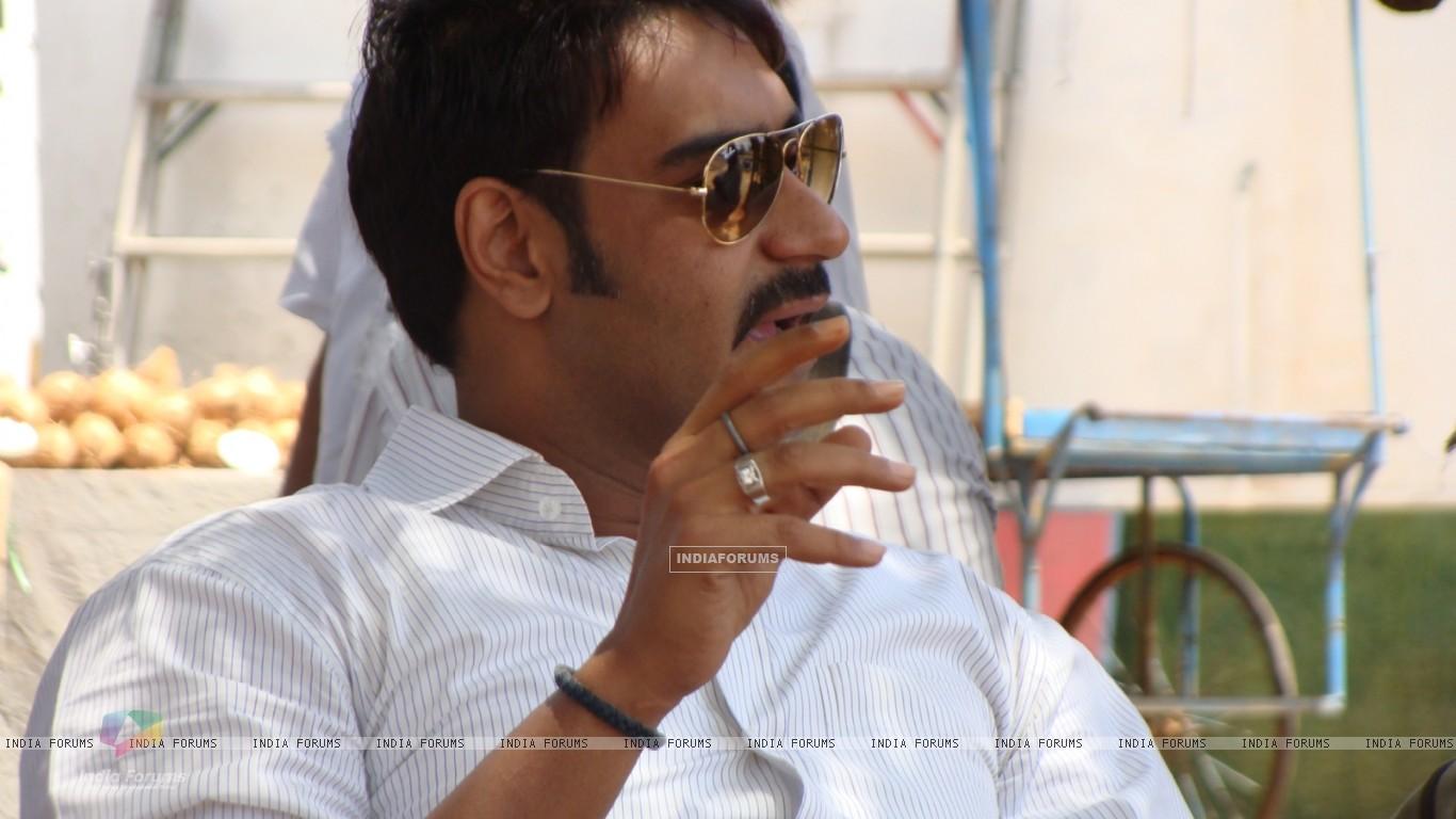 Ajay Devgan Wallpapers - Wallpaper Cave