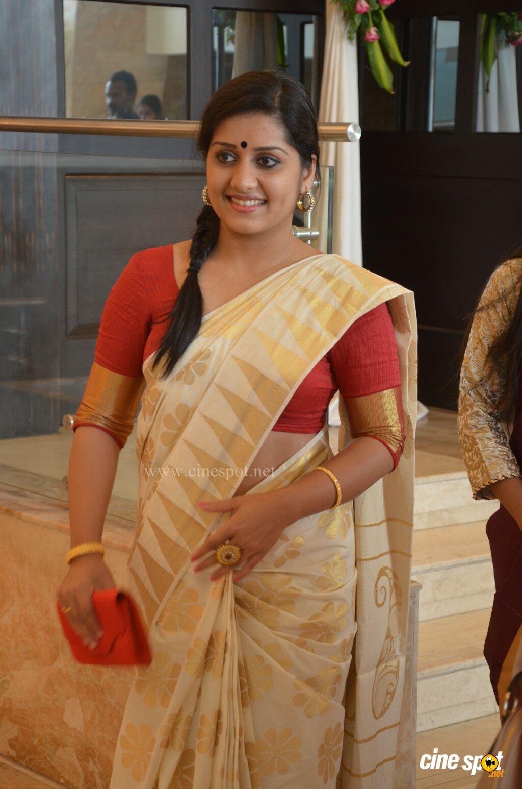 Sarayu Malayalam actress Image (19)