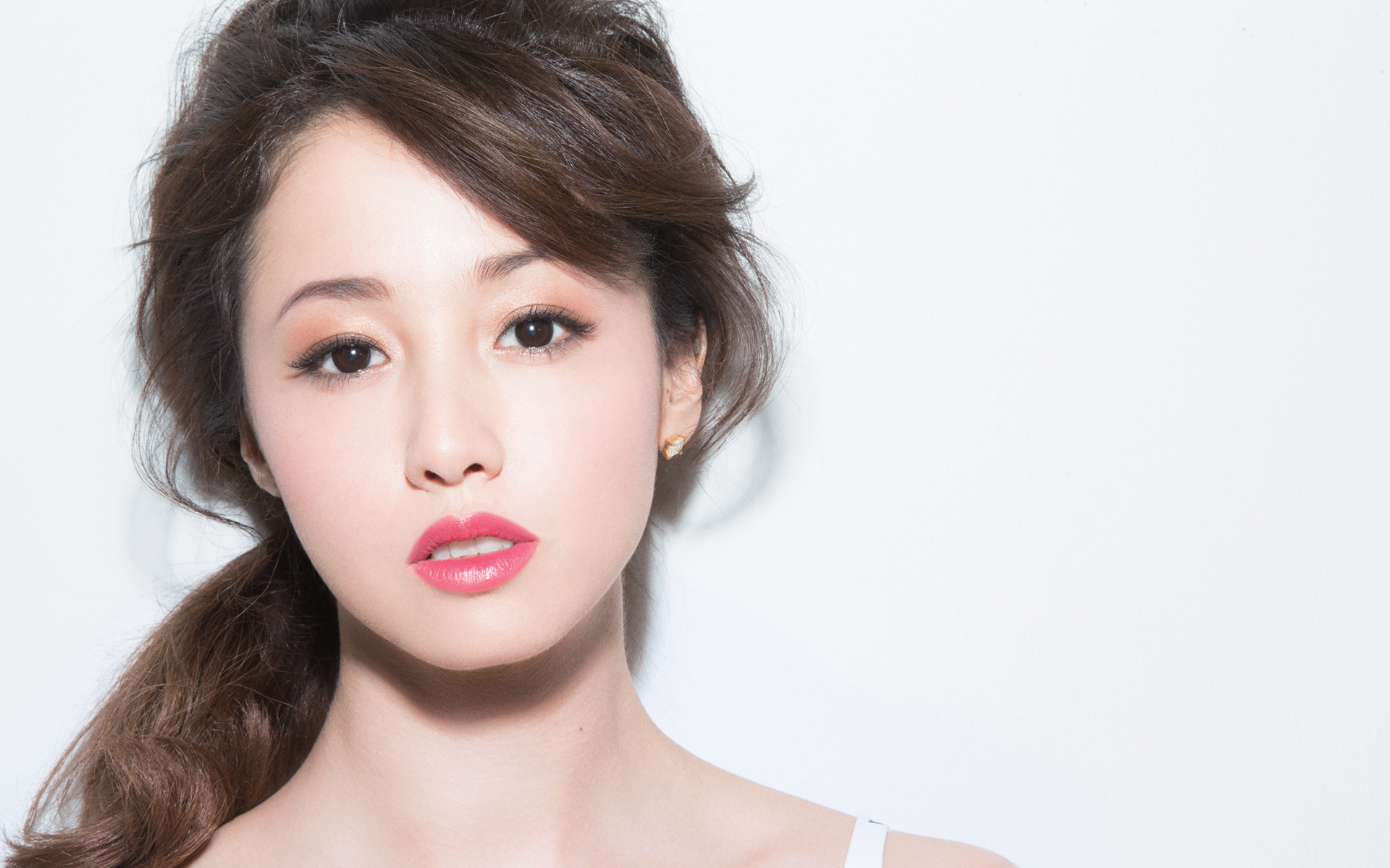 Download wallpaper Erika Sawajiri, Portrait, Japanese actress