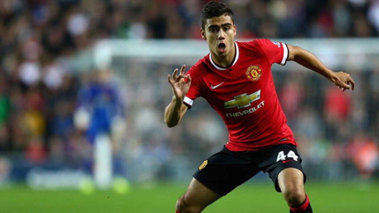 Andreas Pereira 'set to snub PSG and stay at Manchester United