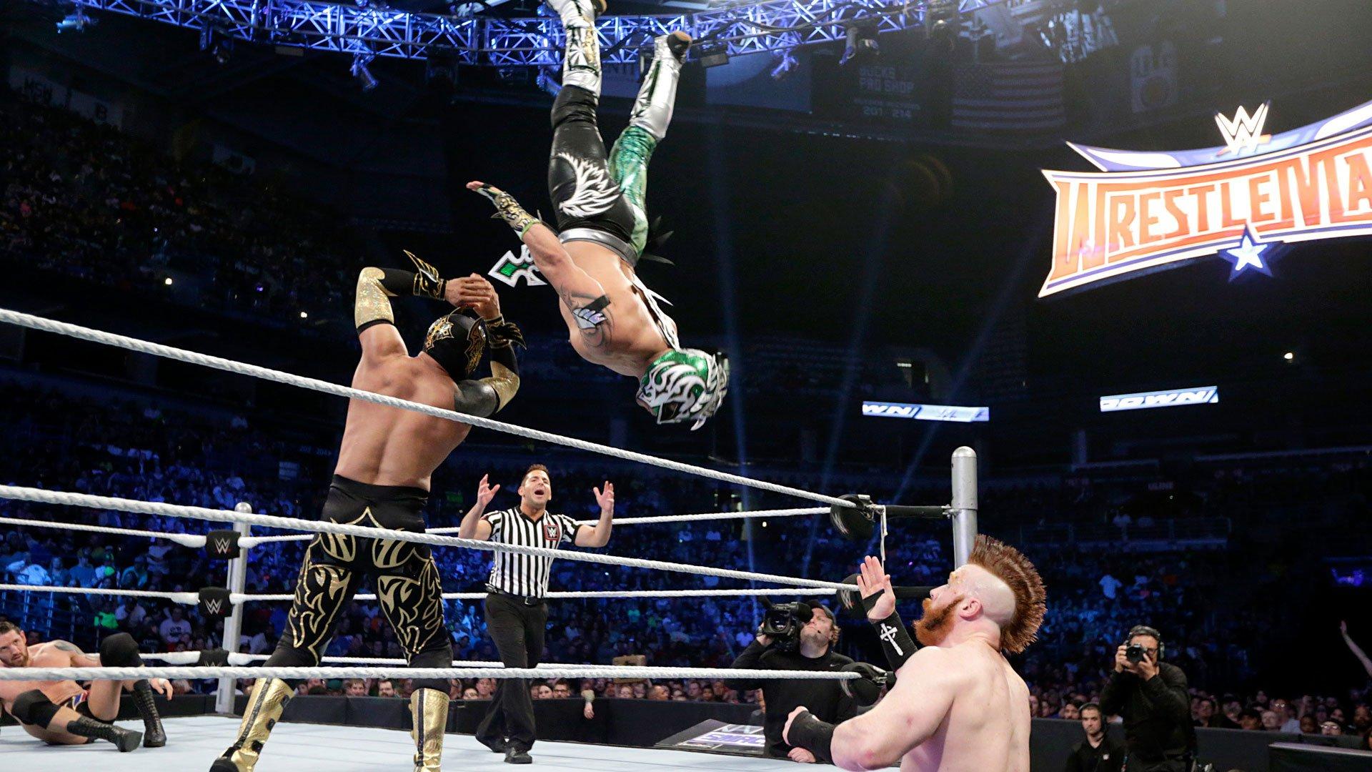 The Lucha Dragons vs. Sheamus & King Barrett: SmackDown, March 10