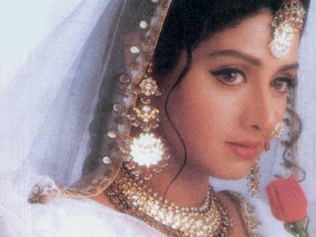 Sridevi: Sridevi wallpaper