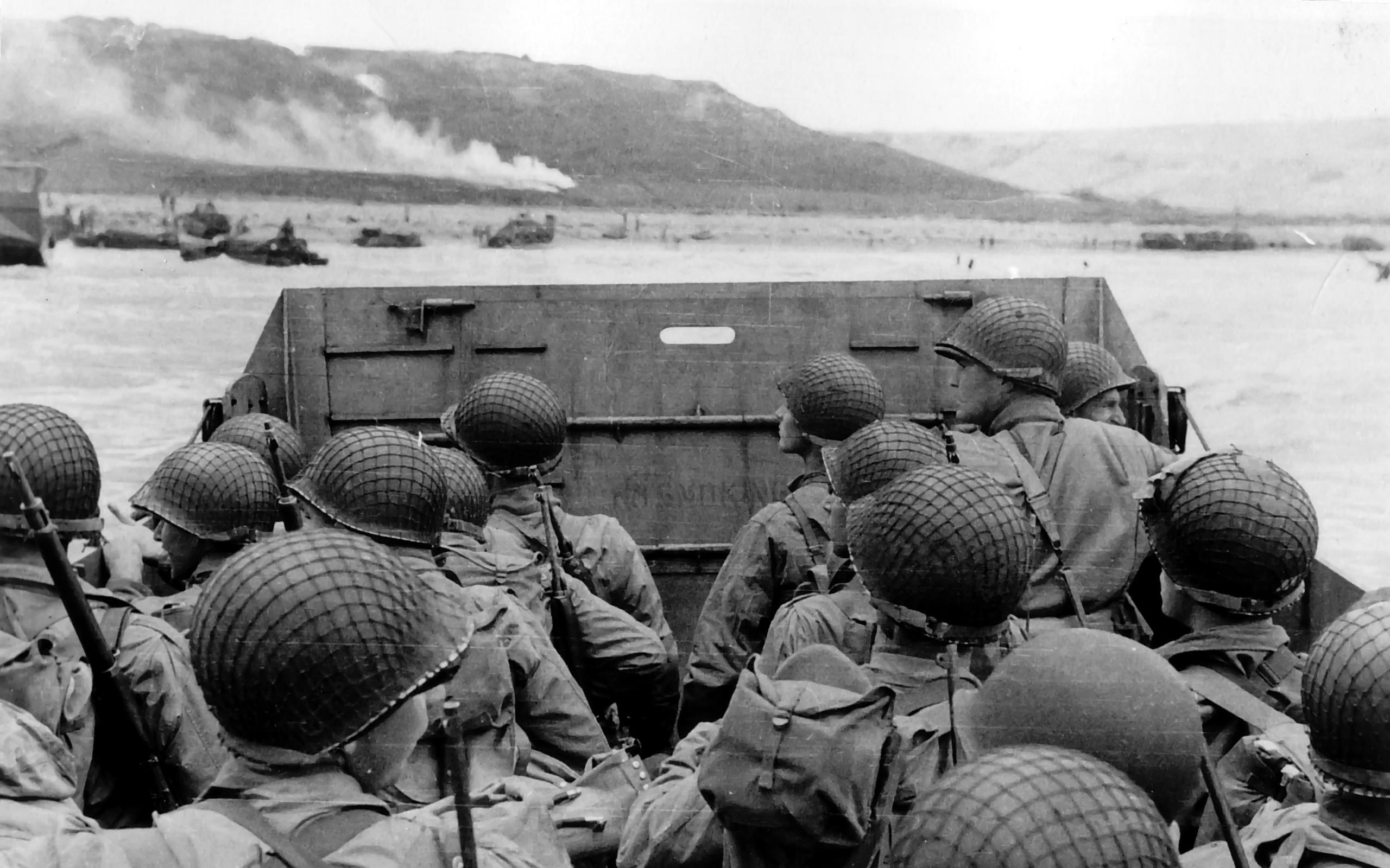 Soldiers, Beach, Normandy, Military, Grayscale, World War II, D Day