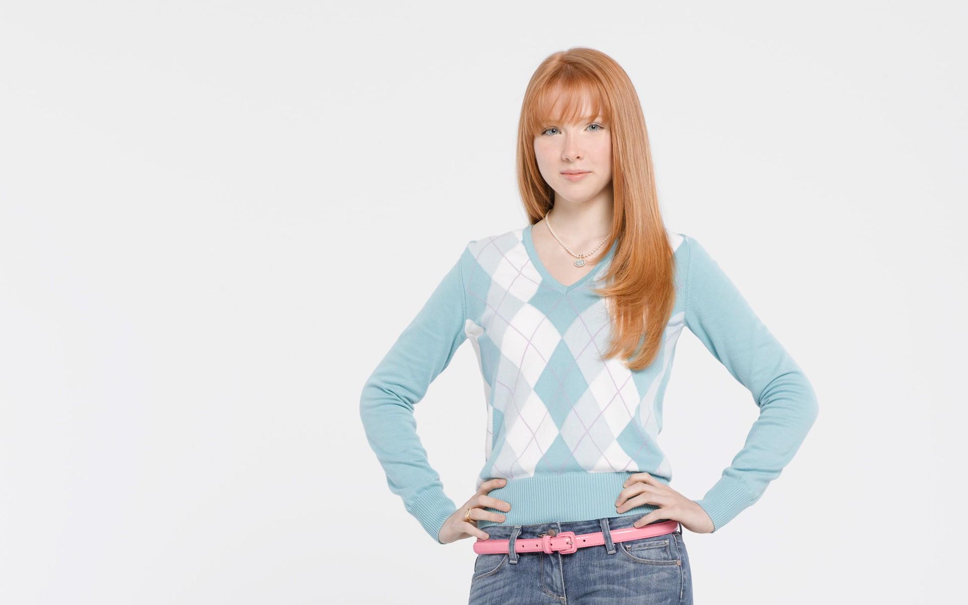 Molly Quinn Photo And Wallpaper 1920x1200 (158.17 KB)