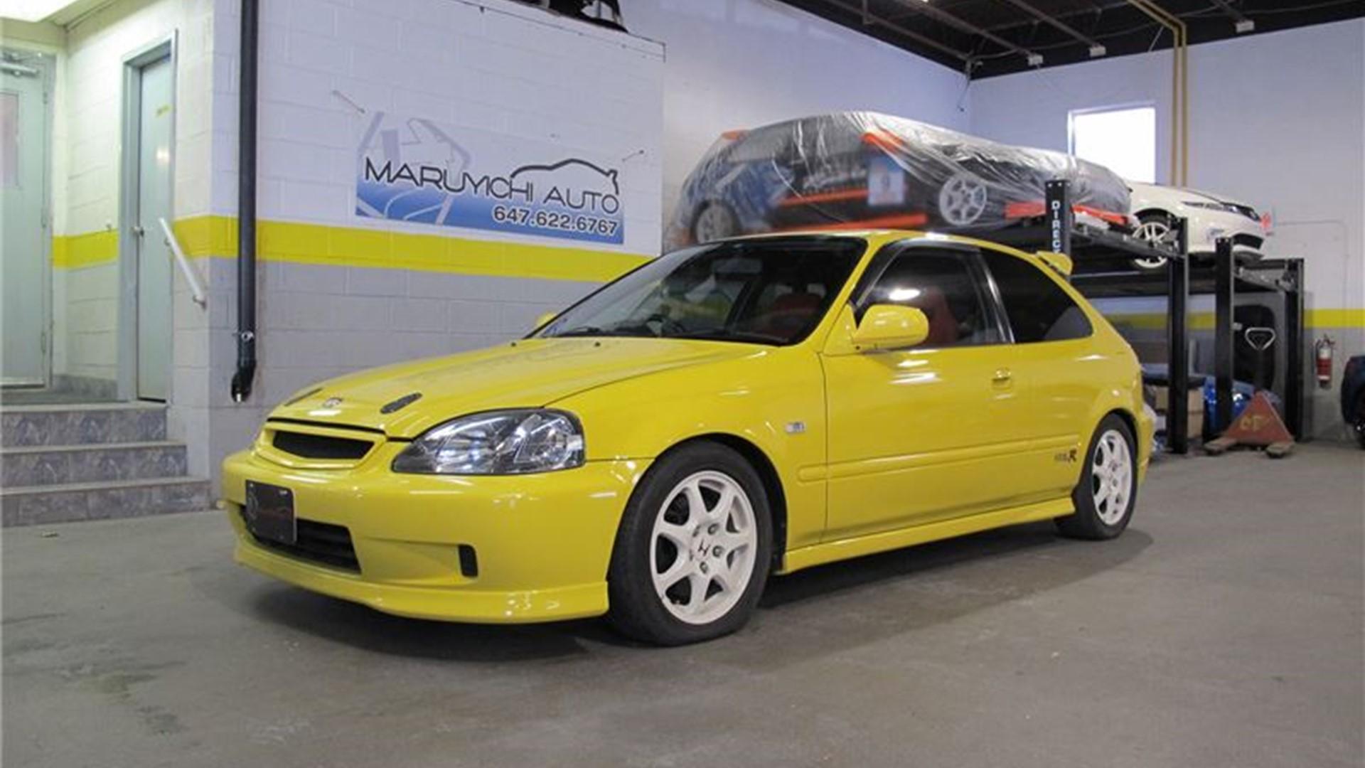 Find of the Week: 1999 Honda Civic Type R