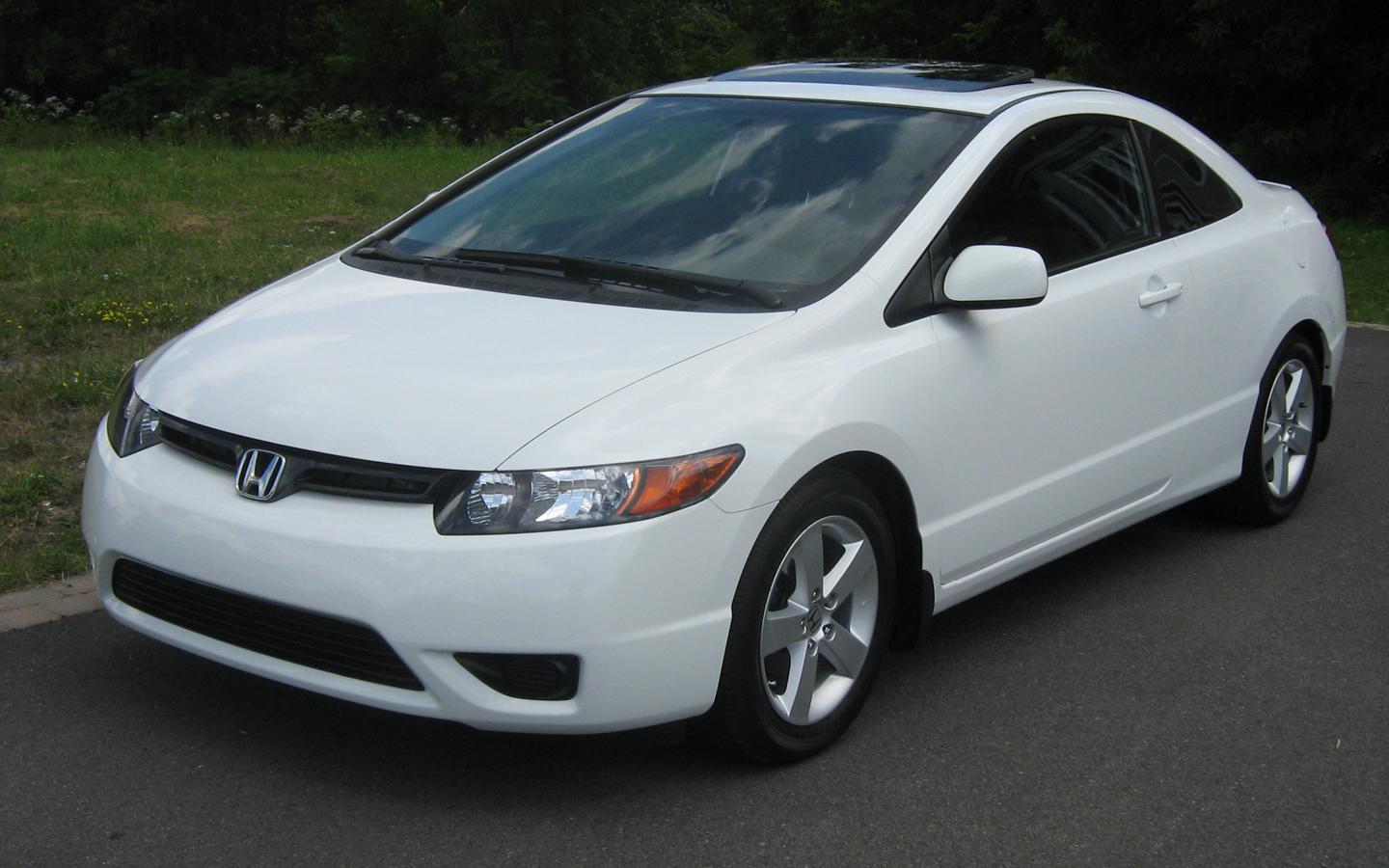 TopWorldAuto >> Photo of Honda Civic Coupe 17 VTEC Auto