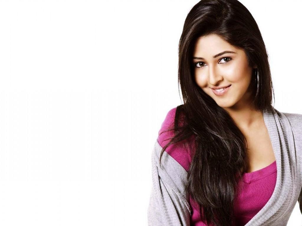 Sonarika Bhadoria Latest Wallpaper 01506