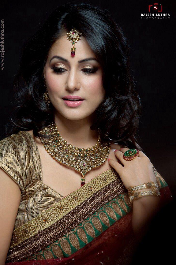 Hina Khan. Indian Dramas celebs. Heena khan, Indian, Saree