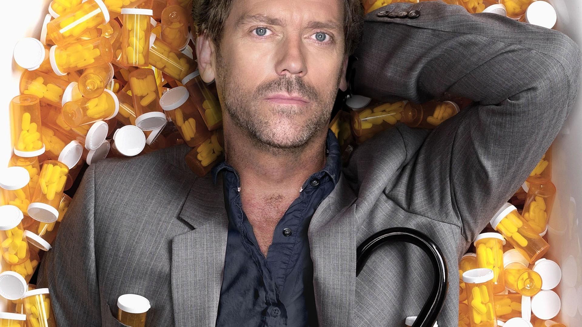 house md_ hugh laurie wallpaper and background